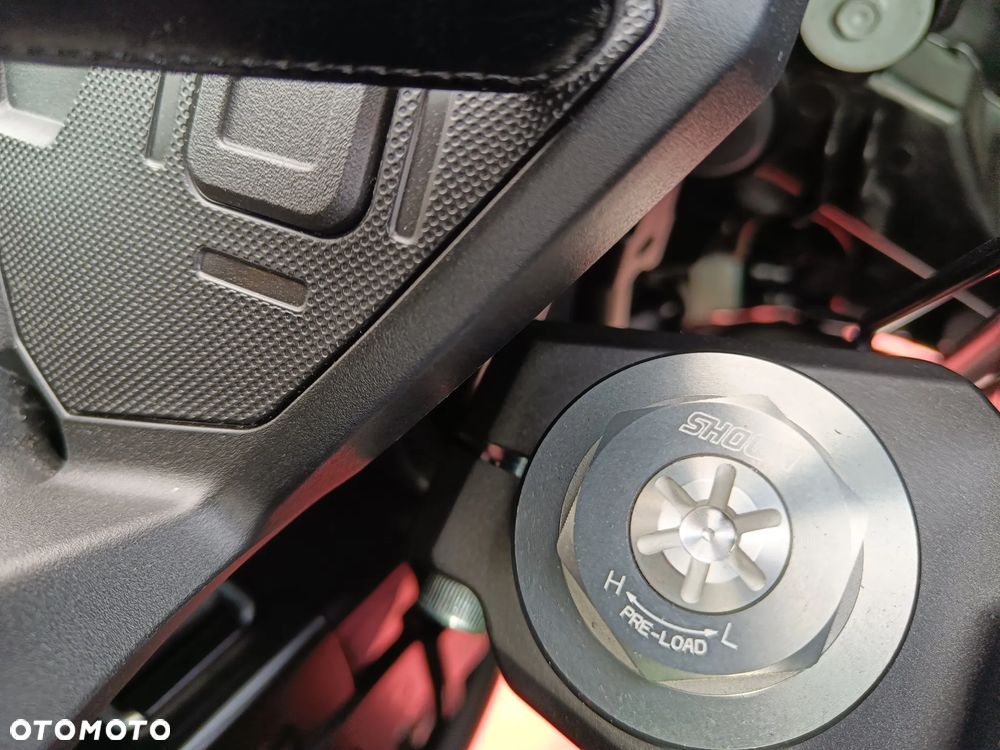 Kawasaki Versys 650 - 13