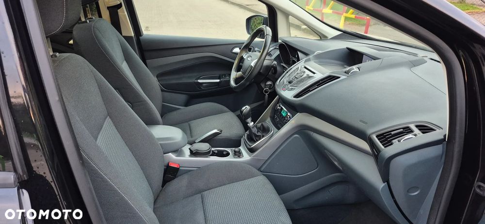 Ford C-MAX - 13