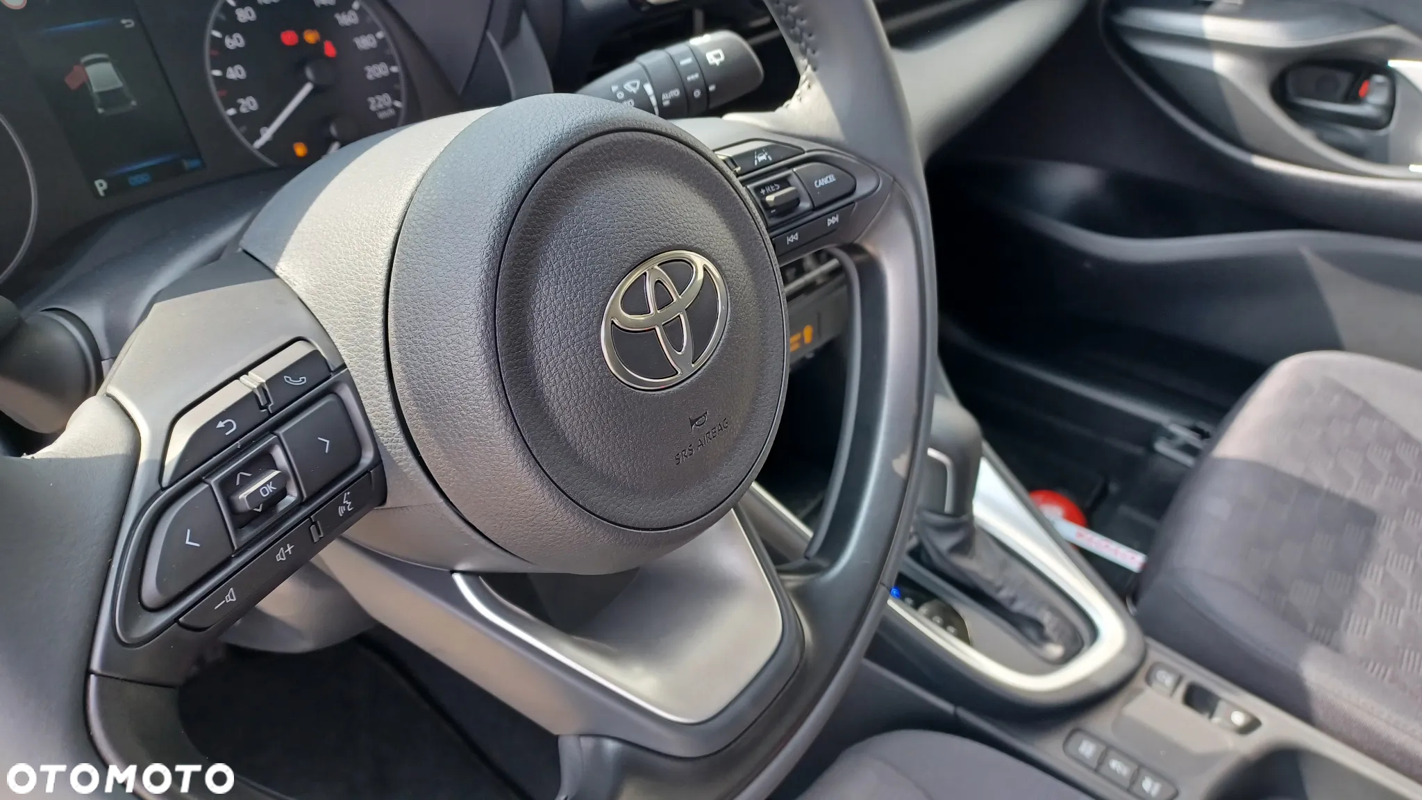 Toyota Yaris - 11