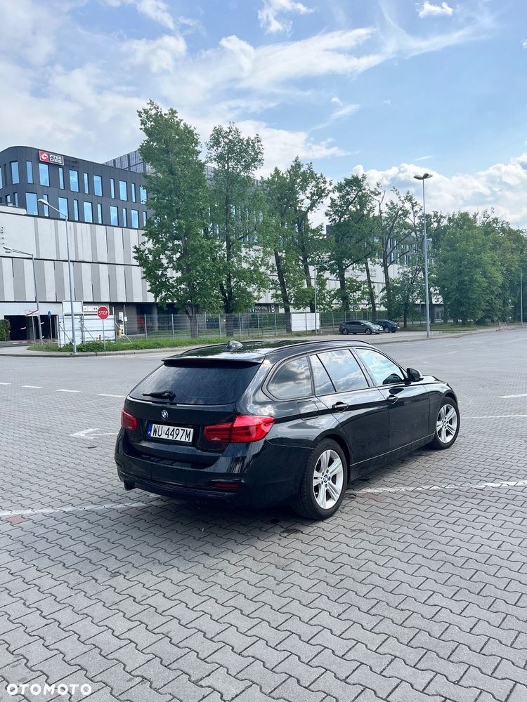 BMW Seria 3 318d Sport Line - 7