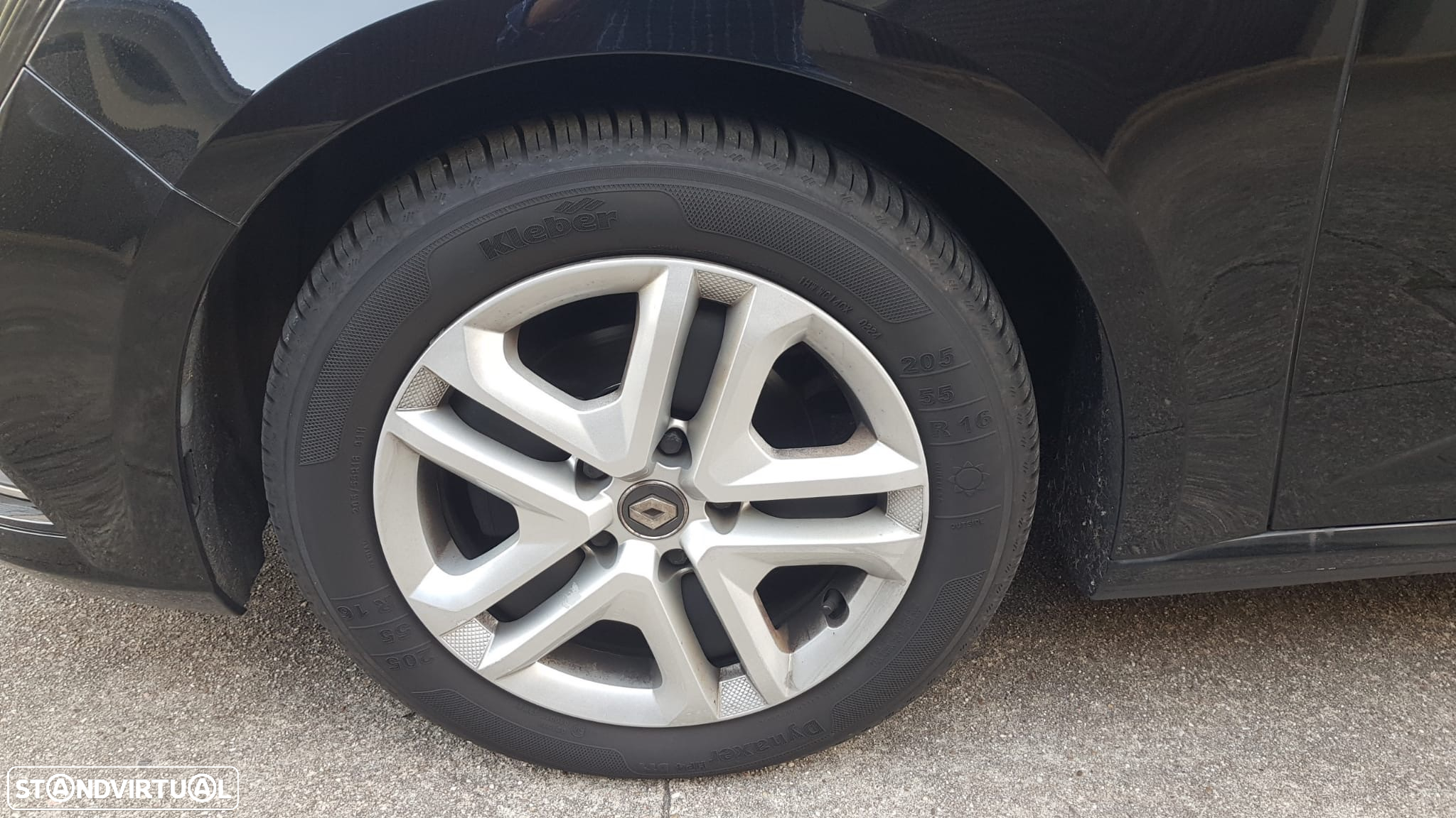 Renault Mégane 1.5 Blue dCi Intens - 11