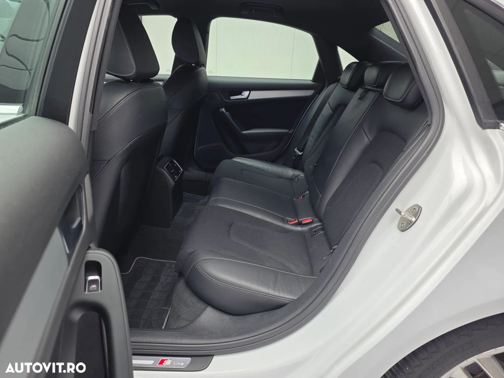 Audi A4 2.0 TDI DPF multitronic S line Sportpaket - 17