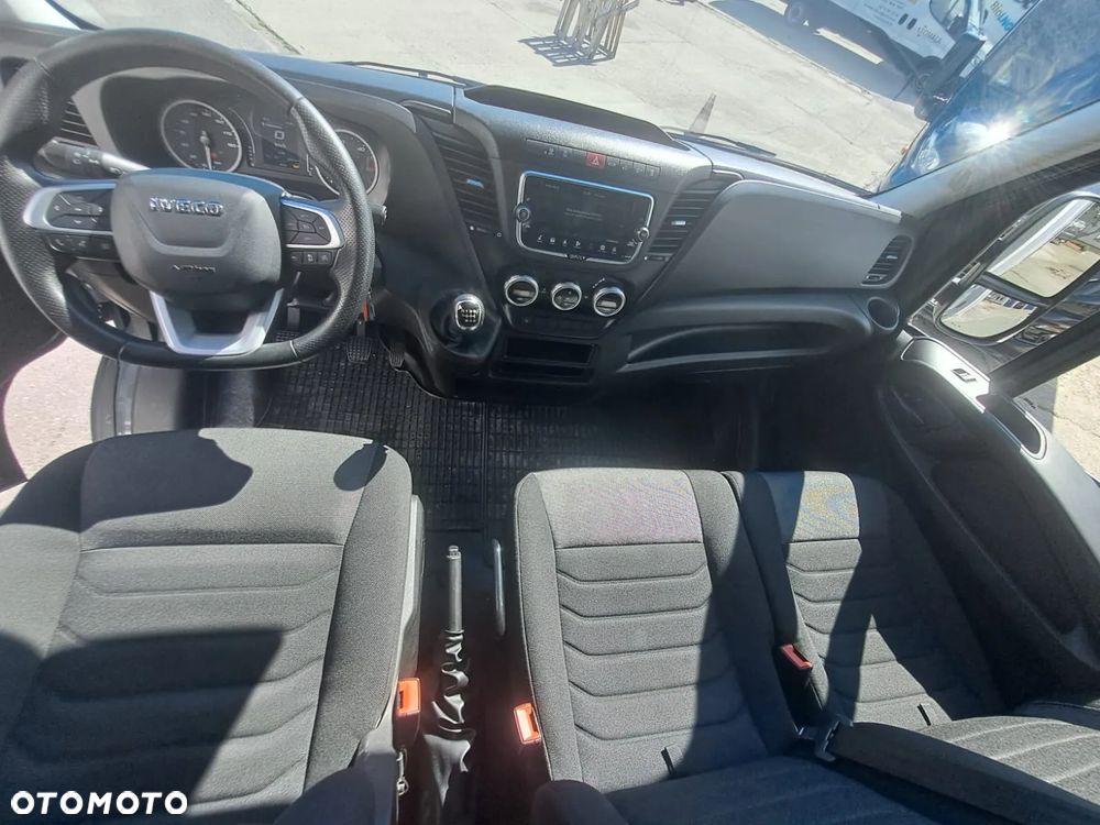 Iveco 35S18 KONTENER Z WINDĄ LEDY SILNIK 3 LITRY !!! - 8