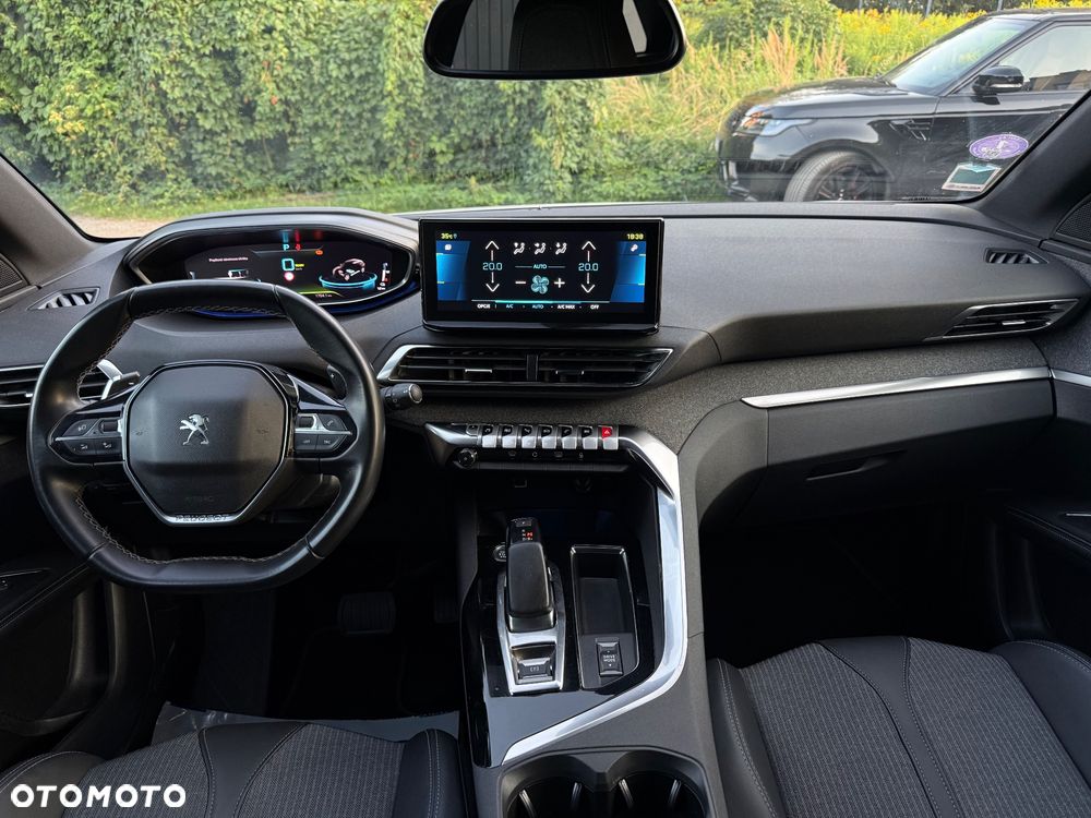 Peugeot 3008 225 e-EAT8 Allure - 13