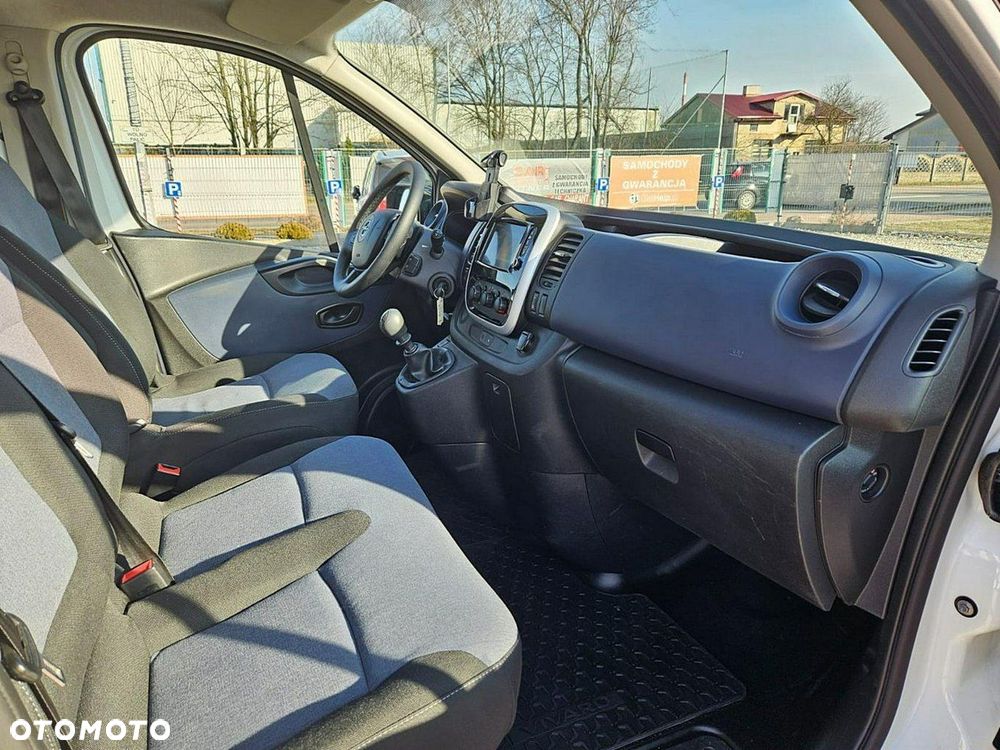 Opel Vivaro - 6