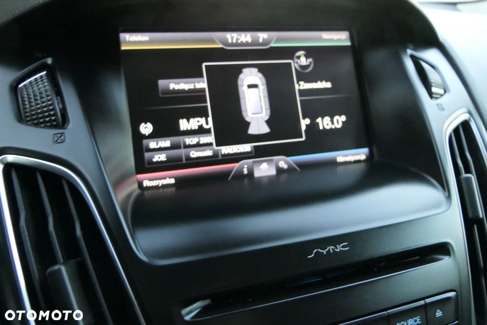 Ford Focus Turnier 1.5 EcoBlue Start-Stopp-System TITANIUM STYLE - 27