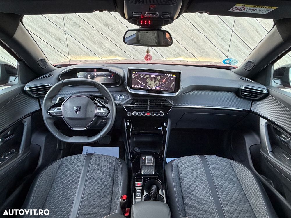 Peugeot 2008 Hybrid 145 e-DSC Allure - 26