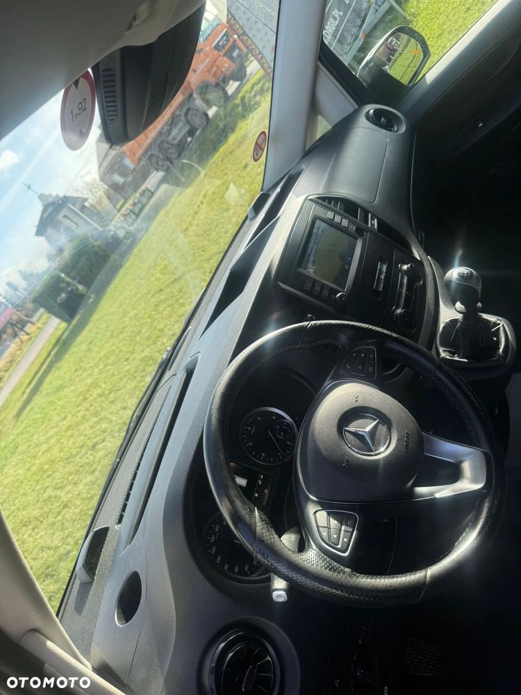 Mercedes-Benz Vito - 2