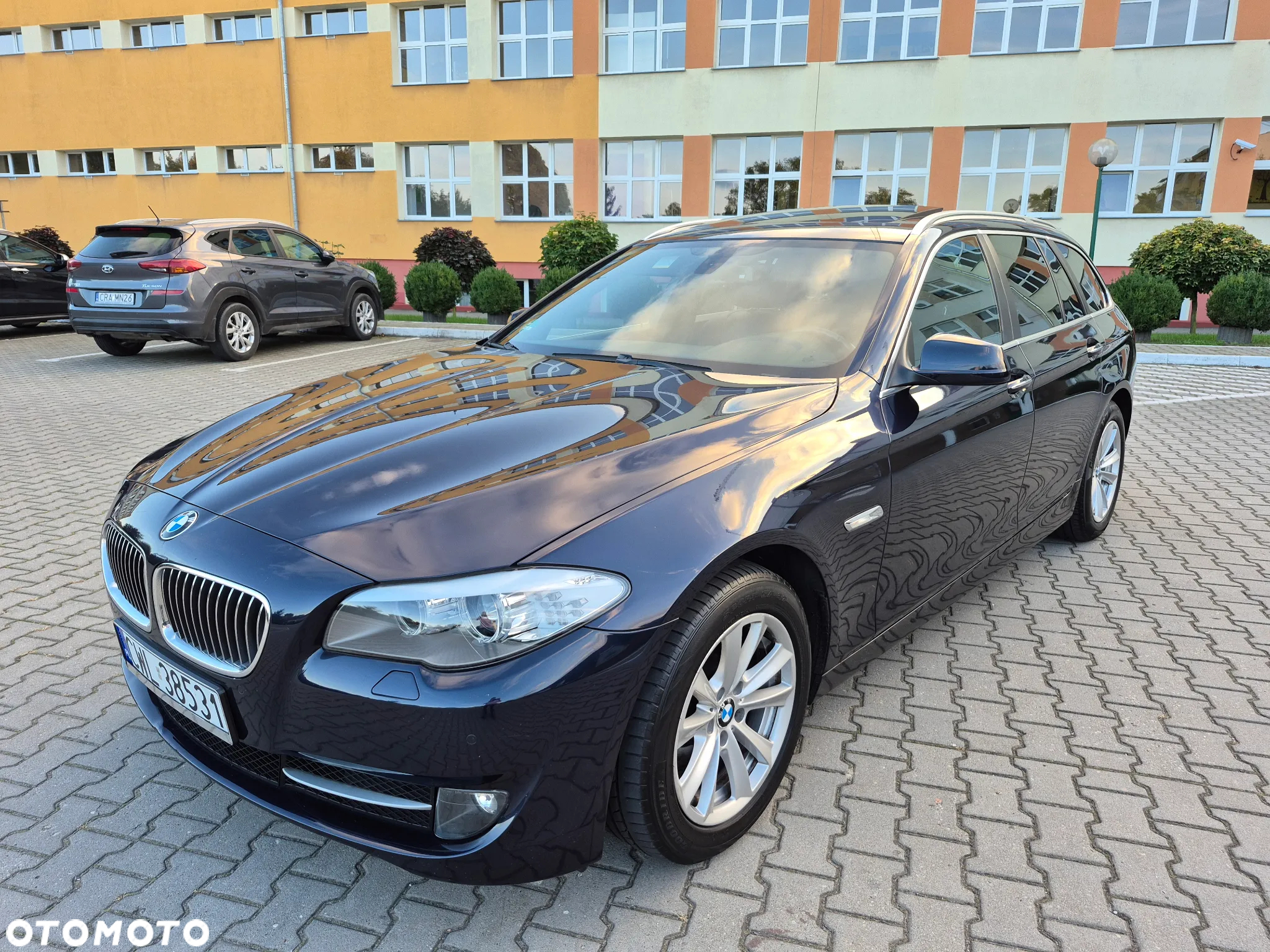 BMW Seria 5 520d Touring - 6