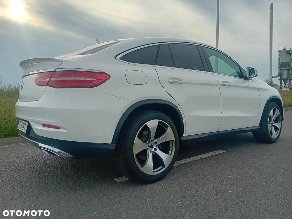 Mercedes-Benz GLE - 18