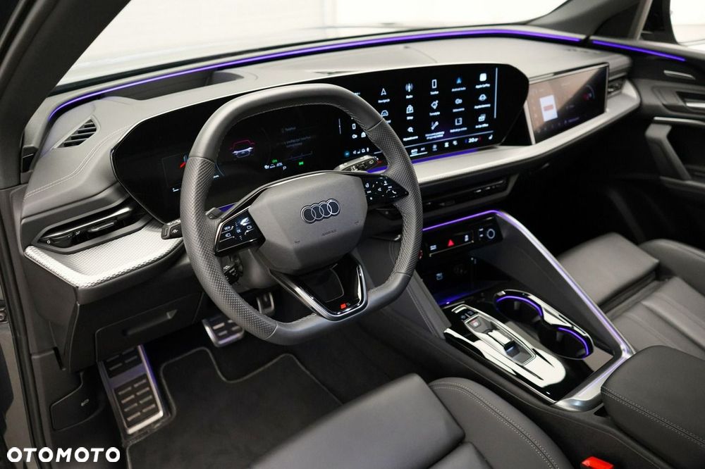 Audi Q5 Sportback - 13