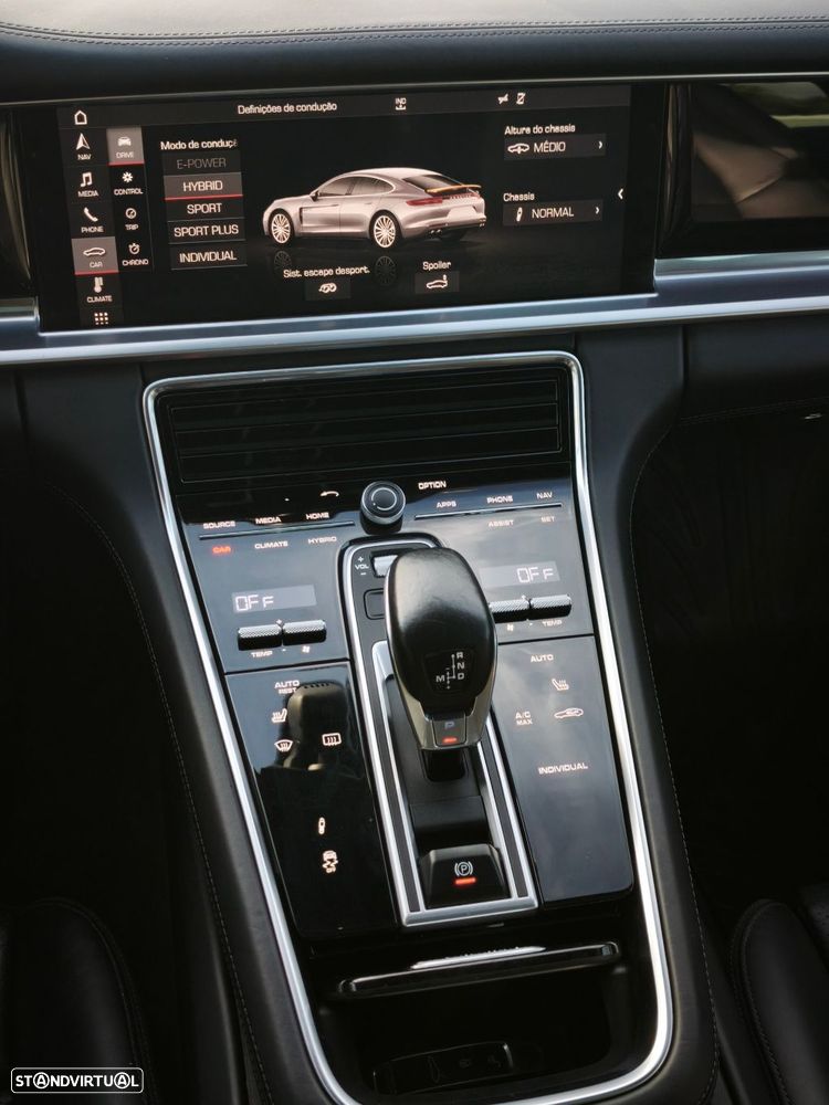Porsche Panamera 4 E-Hybrid - 19