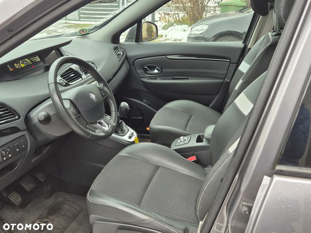 Renault Grand Scenic Gr 1.2 TCe Energy Bose Edition - 9