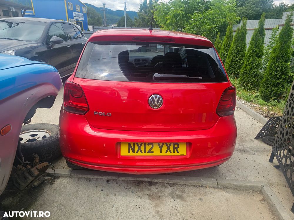 Dezmembrez VW POLO coupe 2 usi 6R 1.2 CGPB 44KW an 2012 - 2