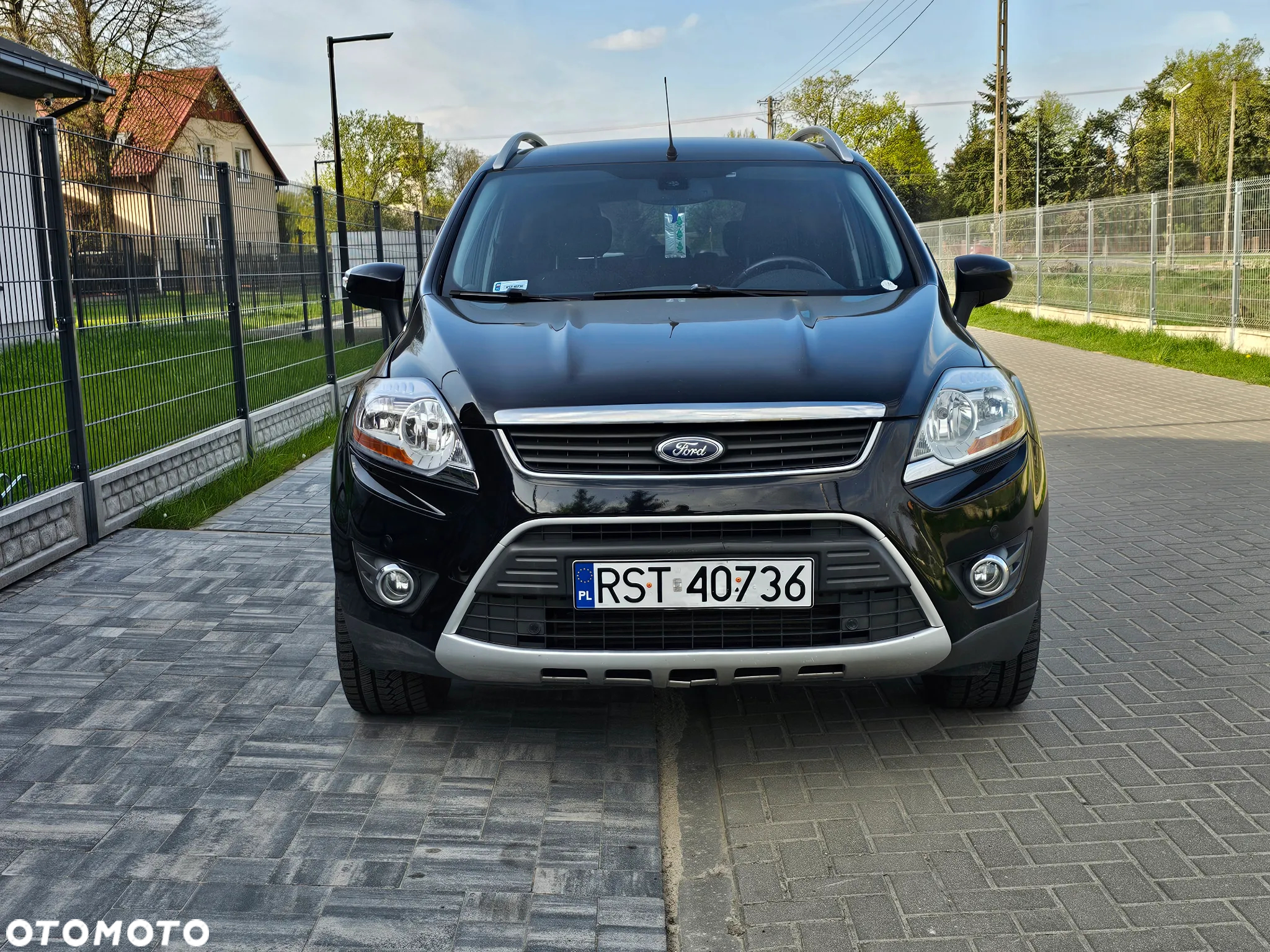 Ford Kuga 2.0 TDCi 2x4 Titanium - 8