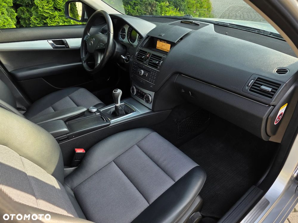 Mercedes-Benz Klasa C 200 Kompressor Avantgarde - 10