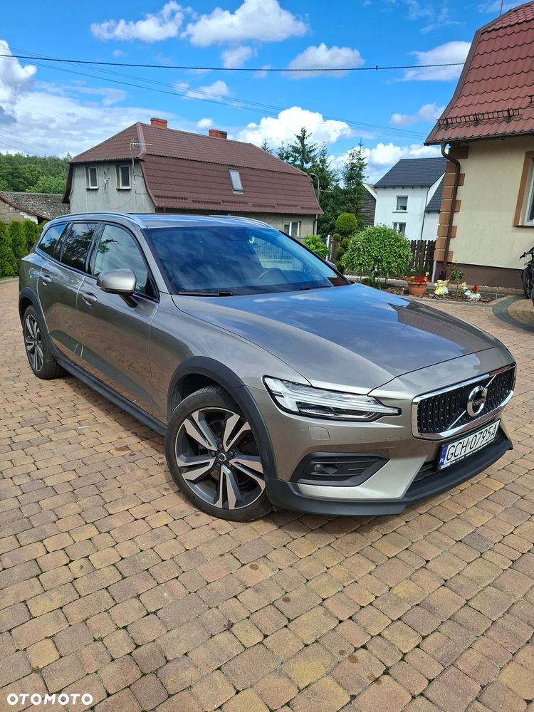 Volvo V60 Cross Country B4 D AWD Geartronic Pro - 10