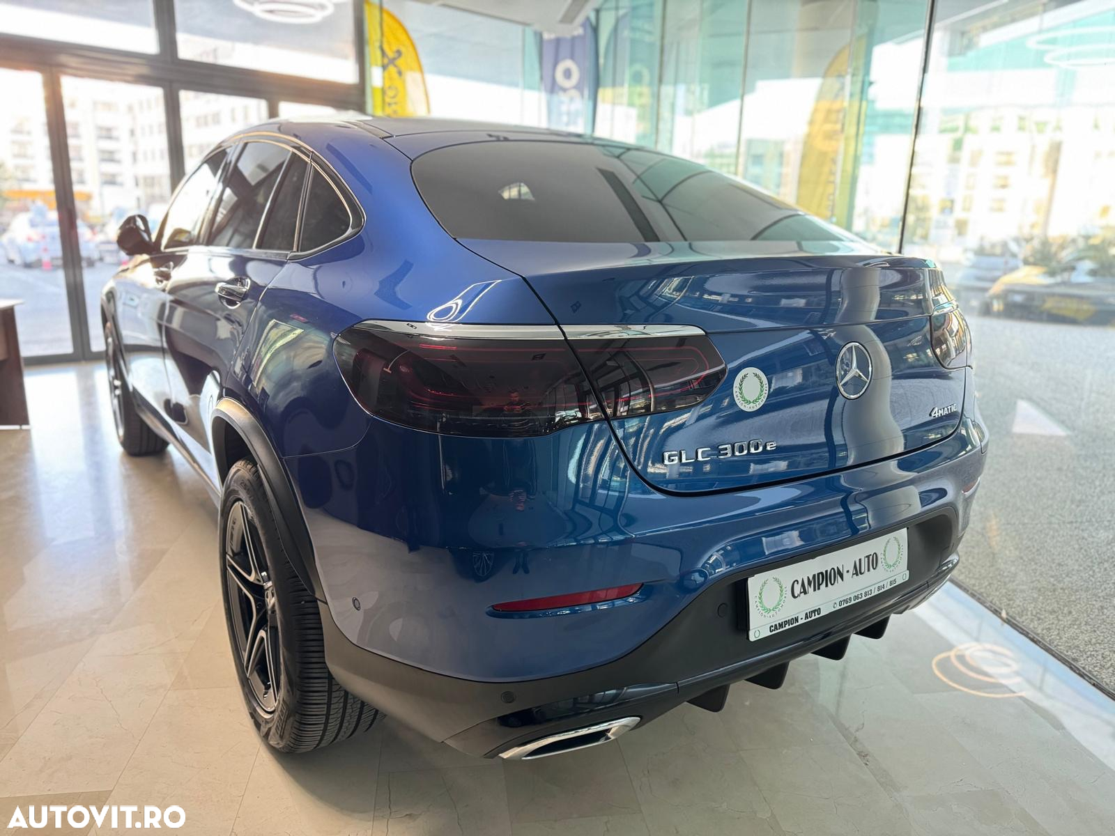 Mercedes-Benz GLC Coupe 300 e 4Matic 9G-TRONIC AMG Line Plus - 2