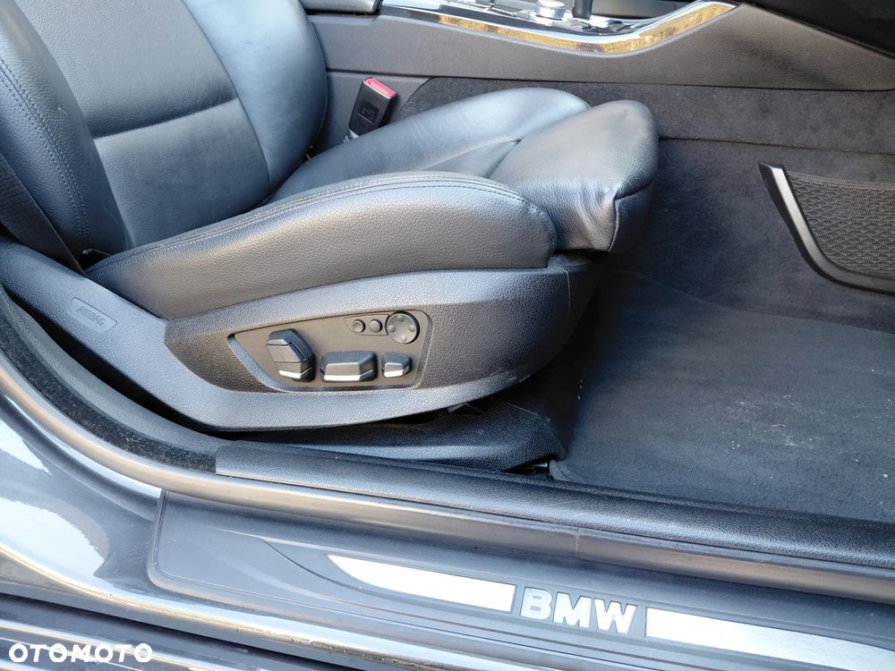 BMW Seria 5 520d Modern Line - 11