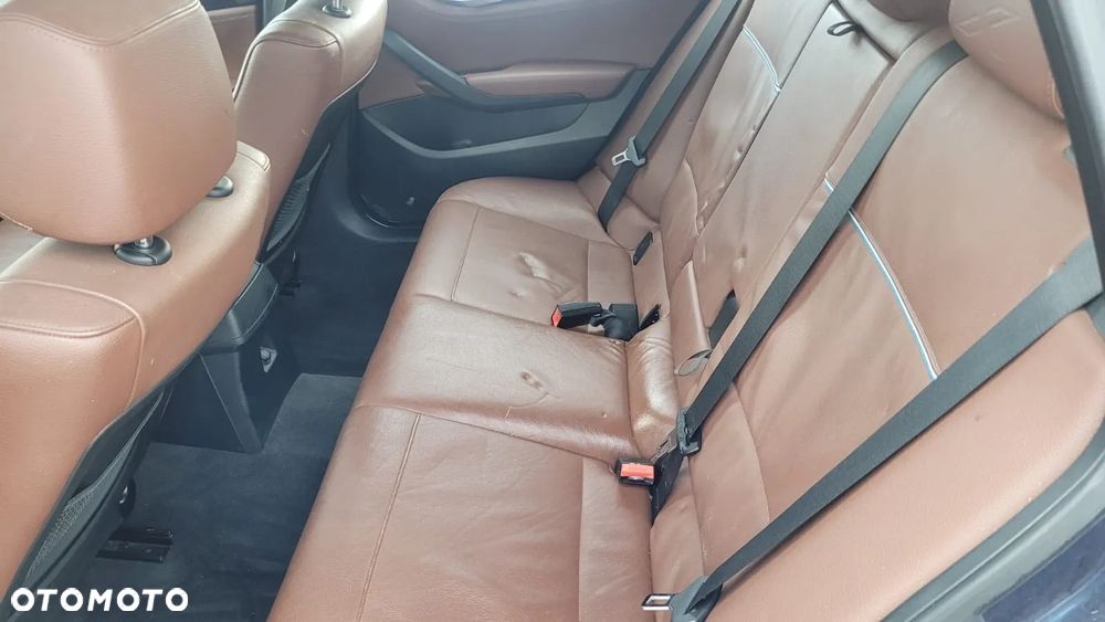 BMW X1 xDrive20d xLine - 15