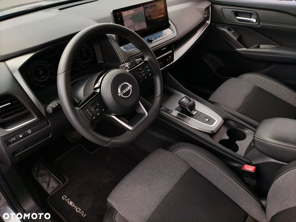 Nissan Qashqai 1.3 DIG-T mHEV N-Connecta Xtronic - 9