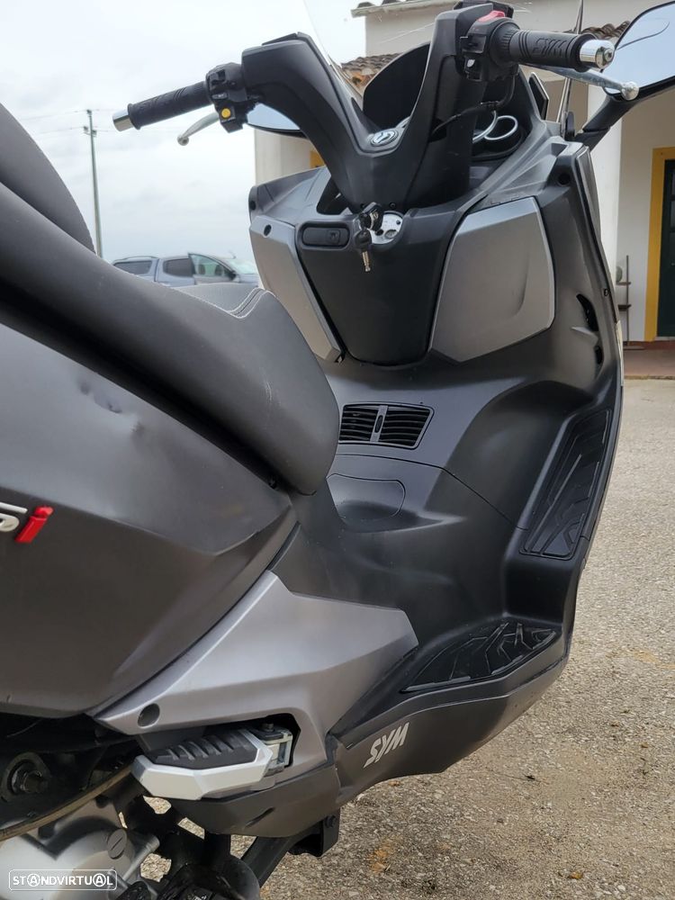Sym GTS GTS 125i - 6