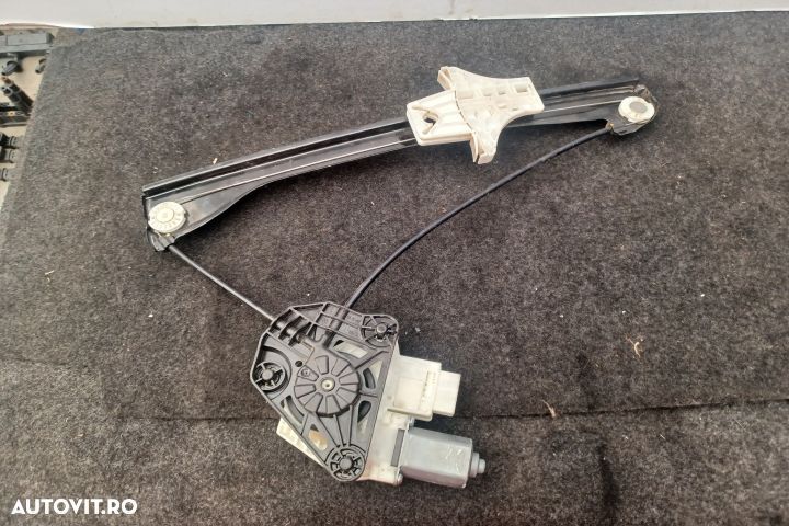 Macara geam spate stanga electrica 6V0959811A 6V0959811A Skoda Fabia - 4