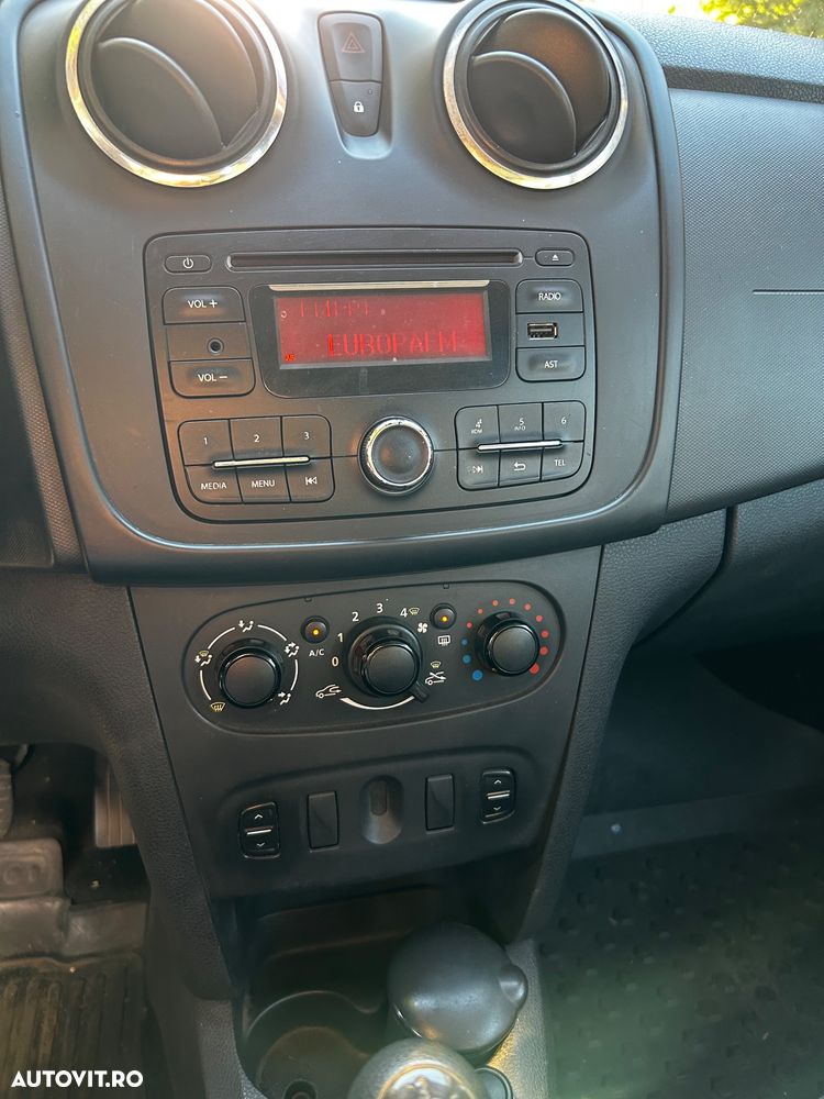 Dacia Logan - 5