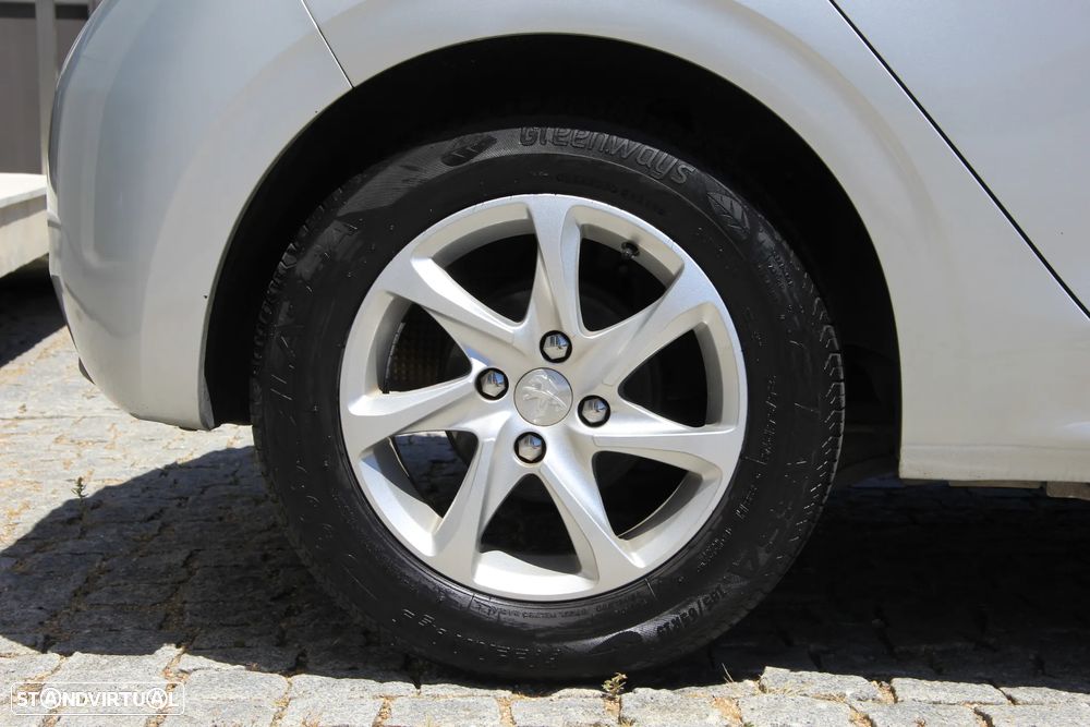 Peugeot 208 1.2 VTi Active - 13