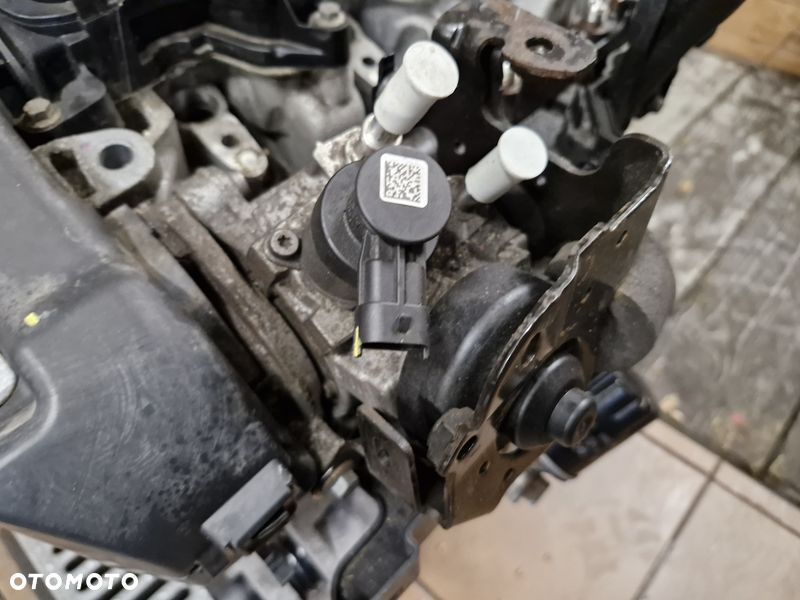 RENAULT CLIO 4 IV CAPTUR 1 I 1.5 DCI SILNIK SŁUPEK K9KB608 - 2