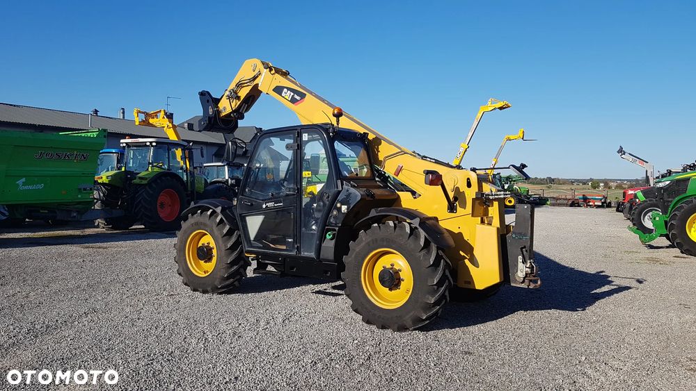 Caterpillar TH 407 - 22