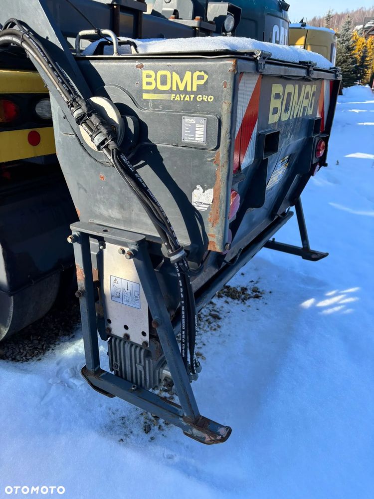 Hydrauliczny Siewnik rozsypywacz walec HYDROG Bomag BS150 hamm cat ammann dynapac - 3