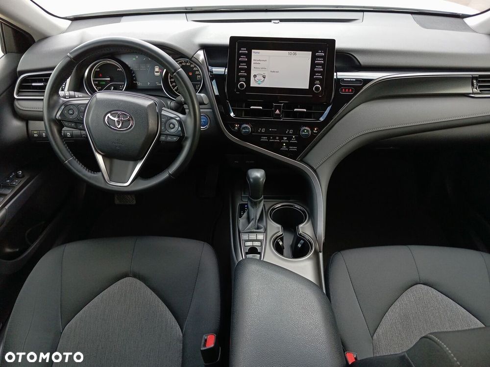 Toyota Camry 2.5 Hybrid Comfort CVT - 9