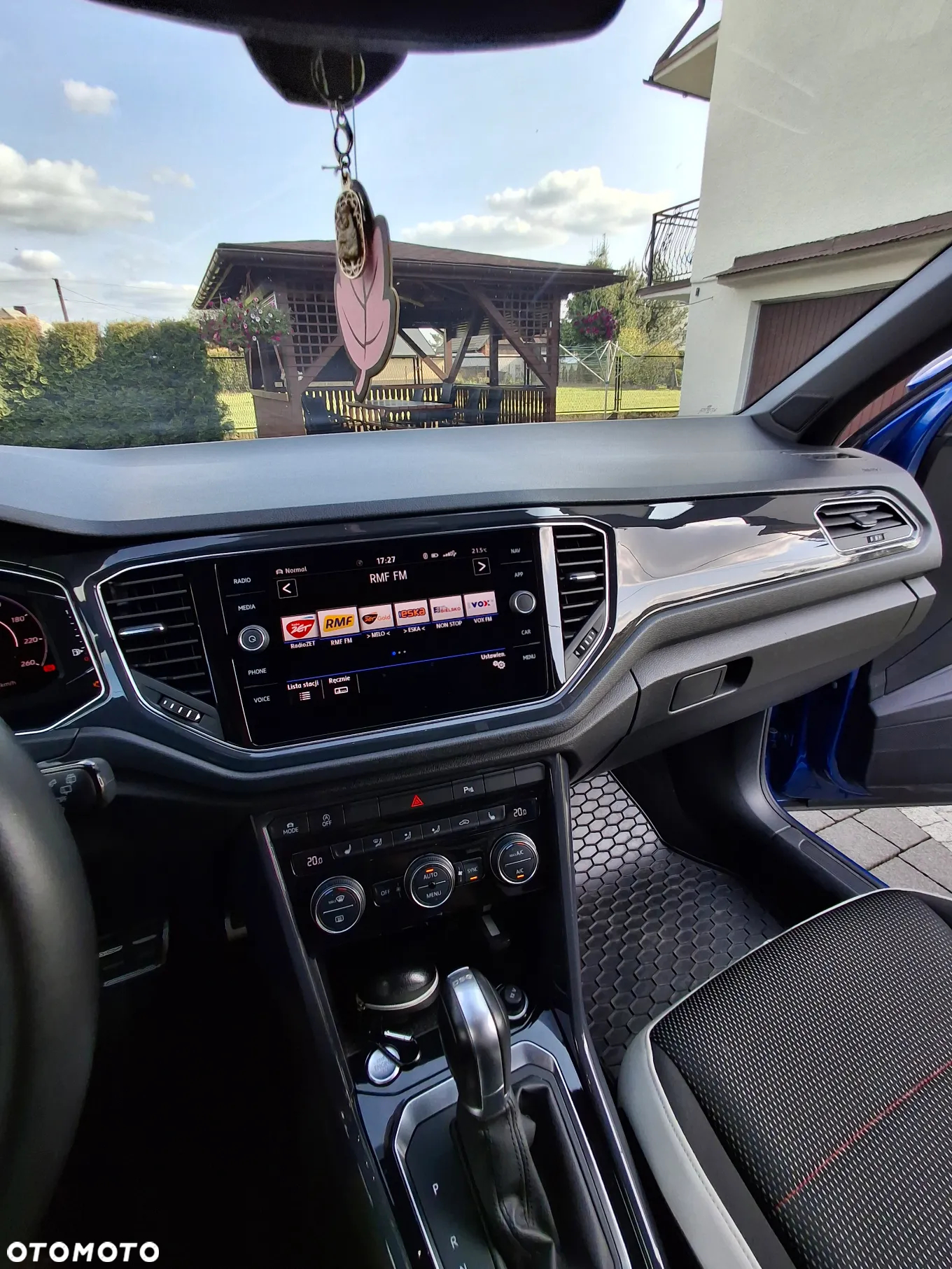 Volkswagen T-Roc 1.5 TSI ACT Premium DSG - 18