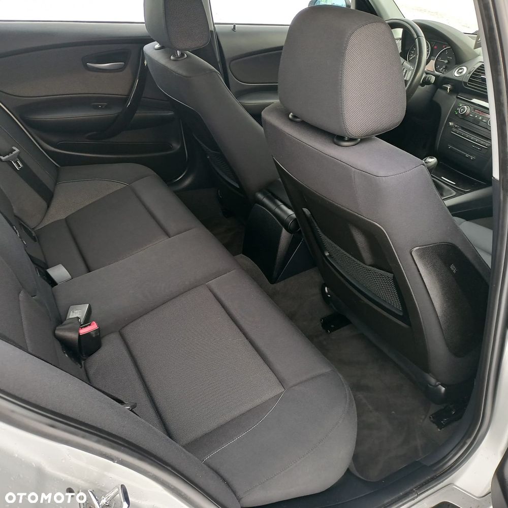 BMW Seria 1 123d DPF Edition Lifestyle - 4