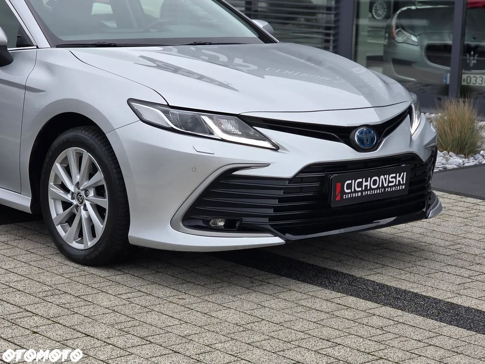 Toyota Camry 2.5 Hybrid Comfort CVT - 38