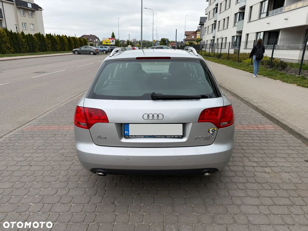 Audi A4 Avant 2.0 TDI - 6