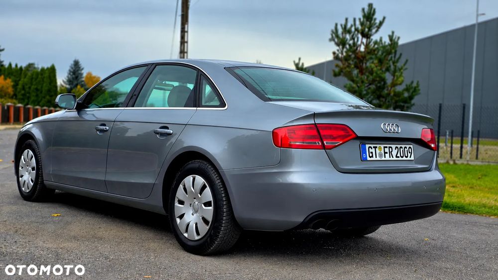 Audi A4 Limousine - 22