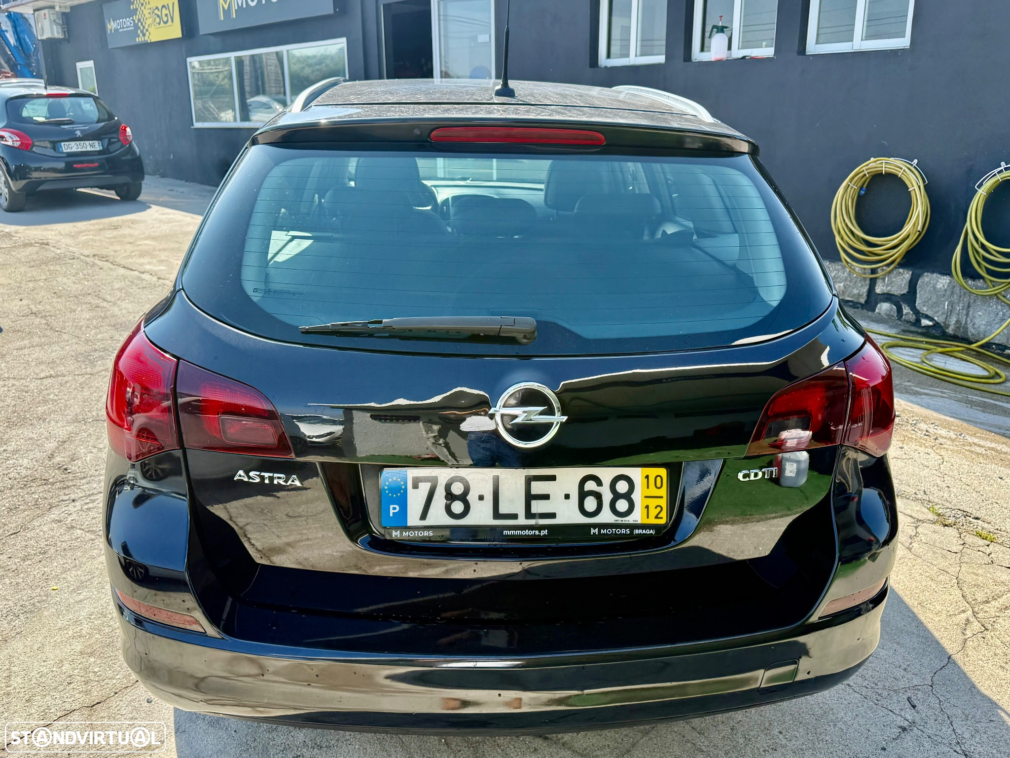 Opel Astra Sports Tourer 1.3 CDTi Executive S/S - 23