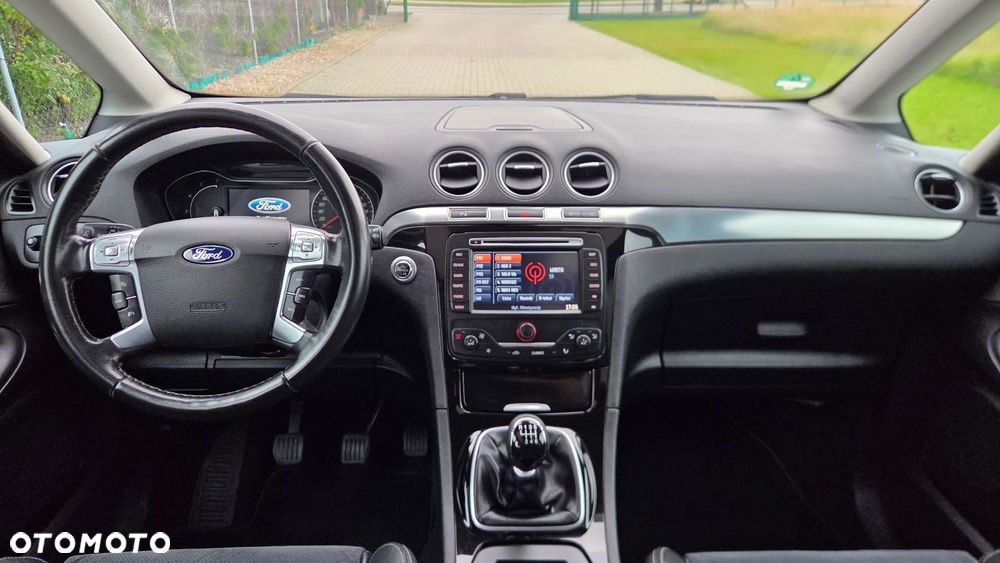 Ford Galaxy 2.0 TDCi Platinium X (Titanium) - 24