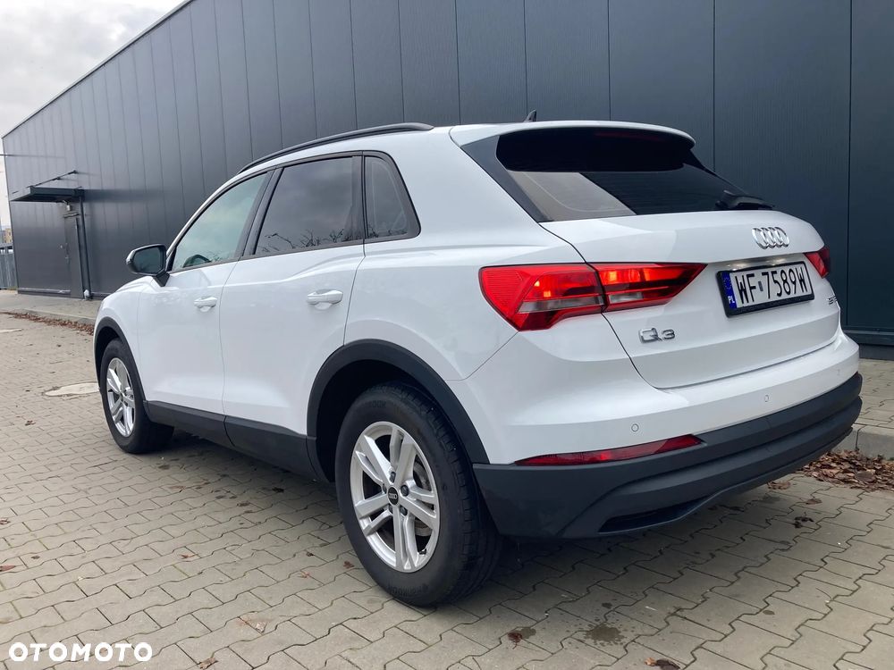 Audi Q3 35 TFSI S tronic - 4