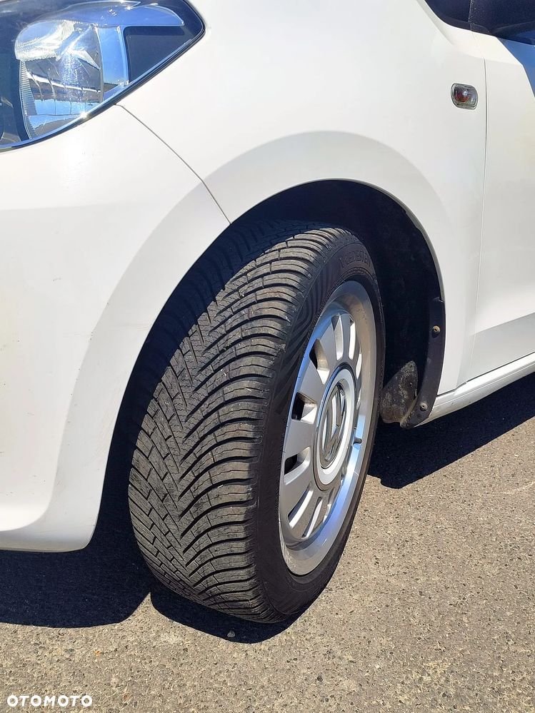 Volkswagen up! 1.0 high - 4