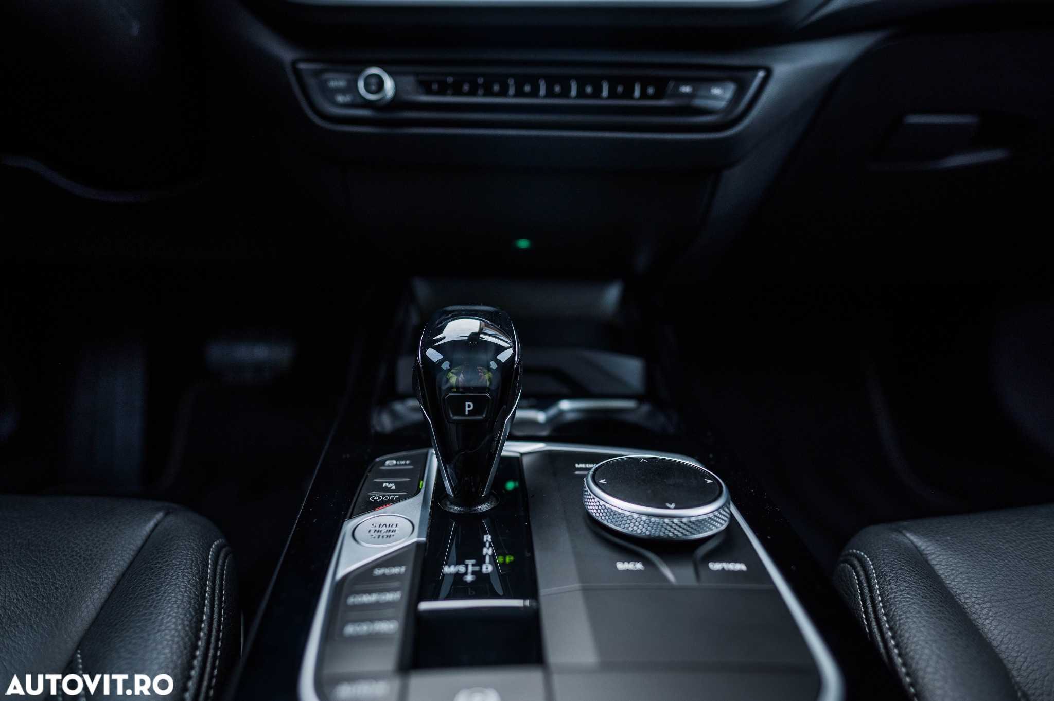 BMW Seria 1 118i Aut. Luxury Line - 37
