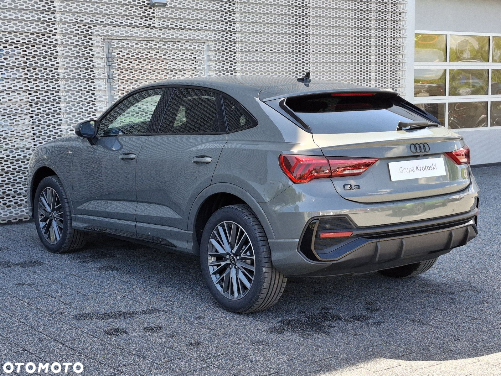 Audi Q3 Sportback - 3