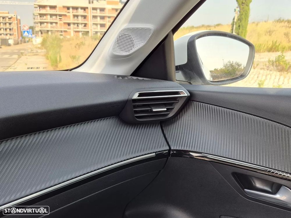 Peugeot e-208 50 kWh Active Pack - 23