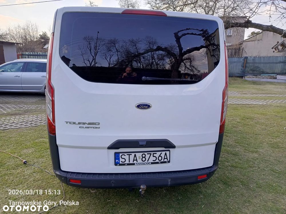 Ford Tourneo Custom - 4