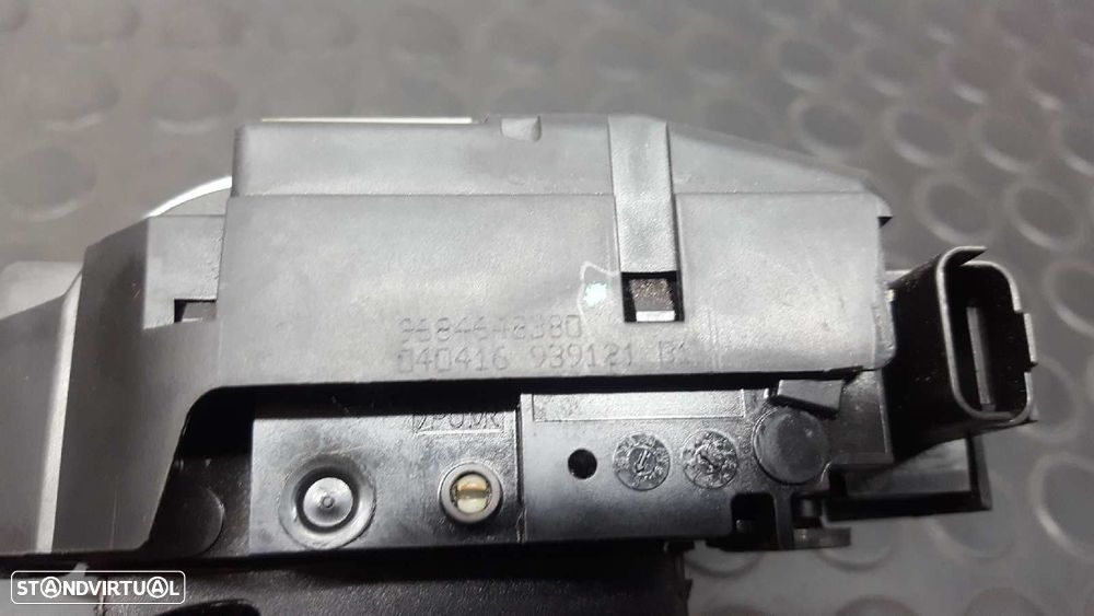 FECHADURA DA MALA CITROEN C5 BERLINA LIVE - 6