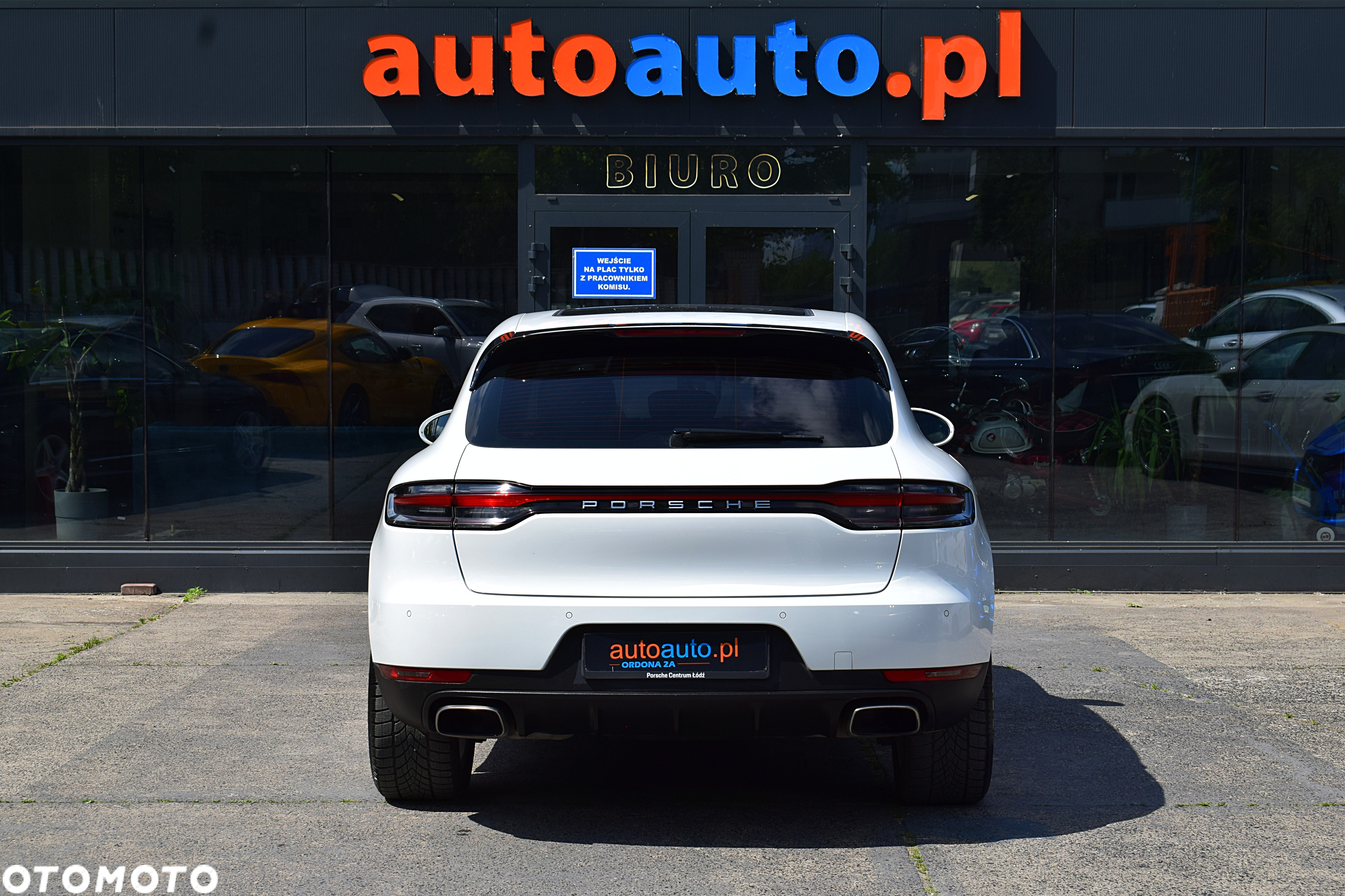 Porsche Macan Standard - 22