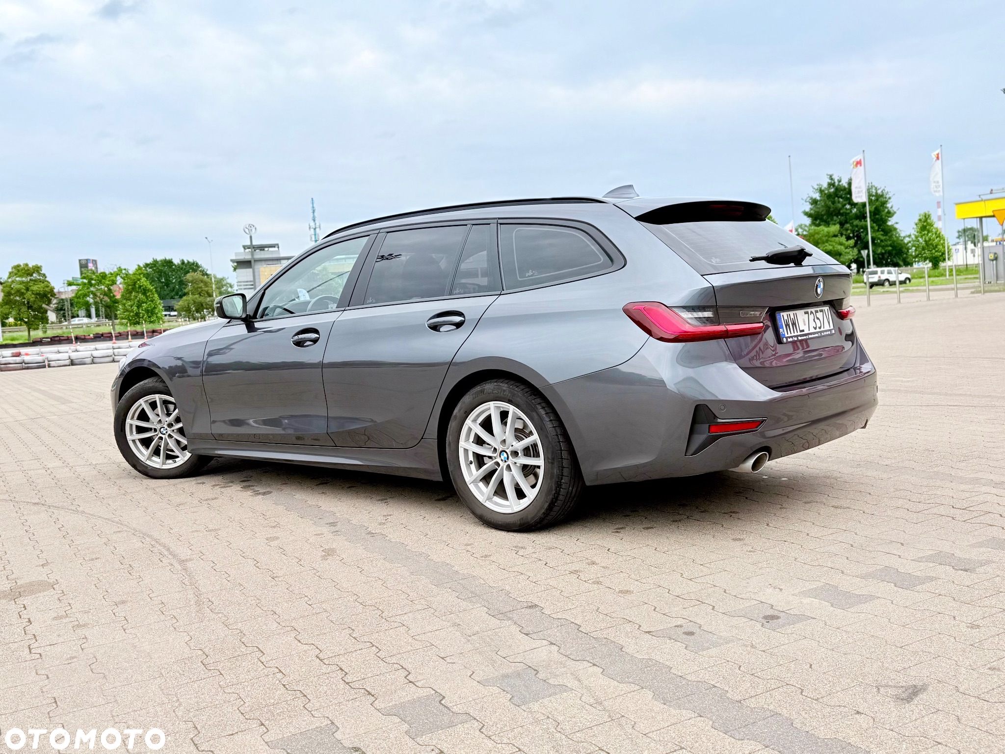 BMW Seria 3 318d Touring Advantage - 6