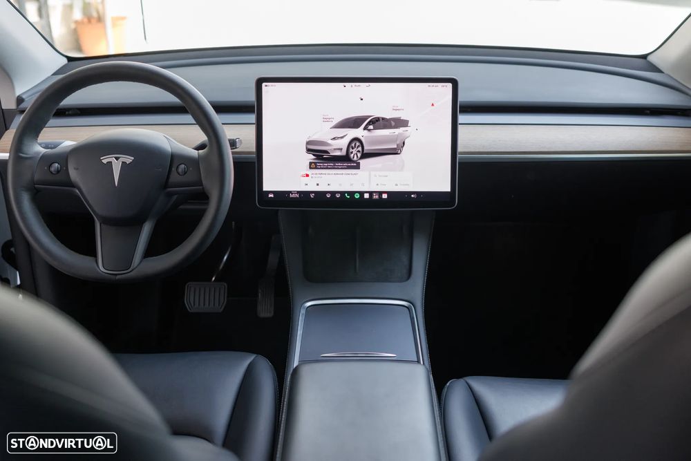 Tesla Model Y Long Range Dual Motor AWD - 6
